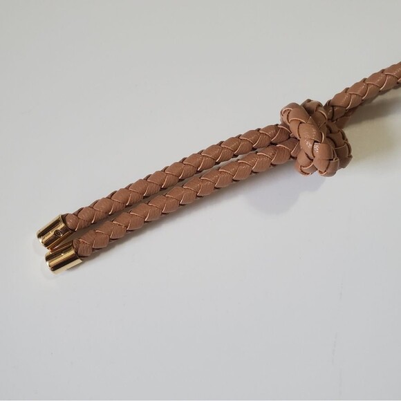 Anne Klein cinch strap shoulder bag beige tan excellent used once - Picture 2 of 12